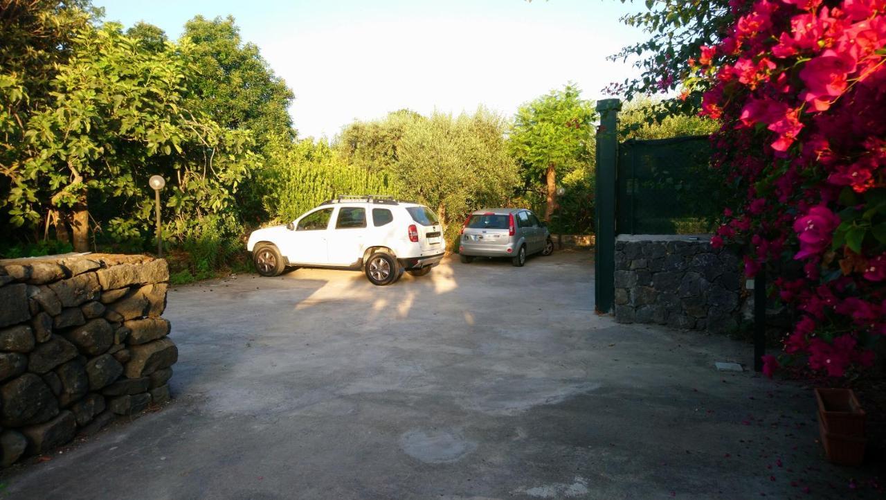 B&B Casanera Riposto ภายนอก รูปภาพ