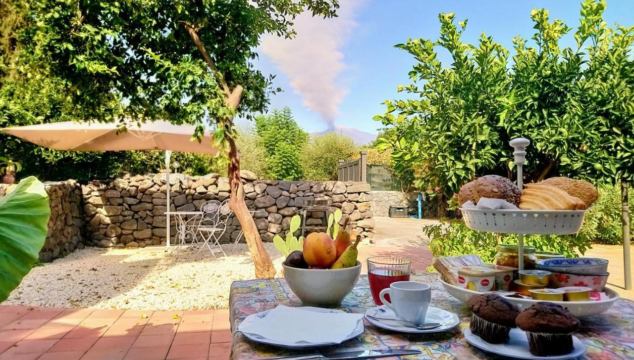 B&B Casanera Riposto ภายนอก รูปภาพ