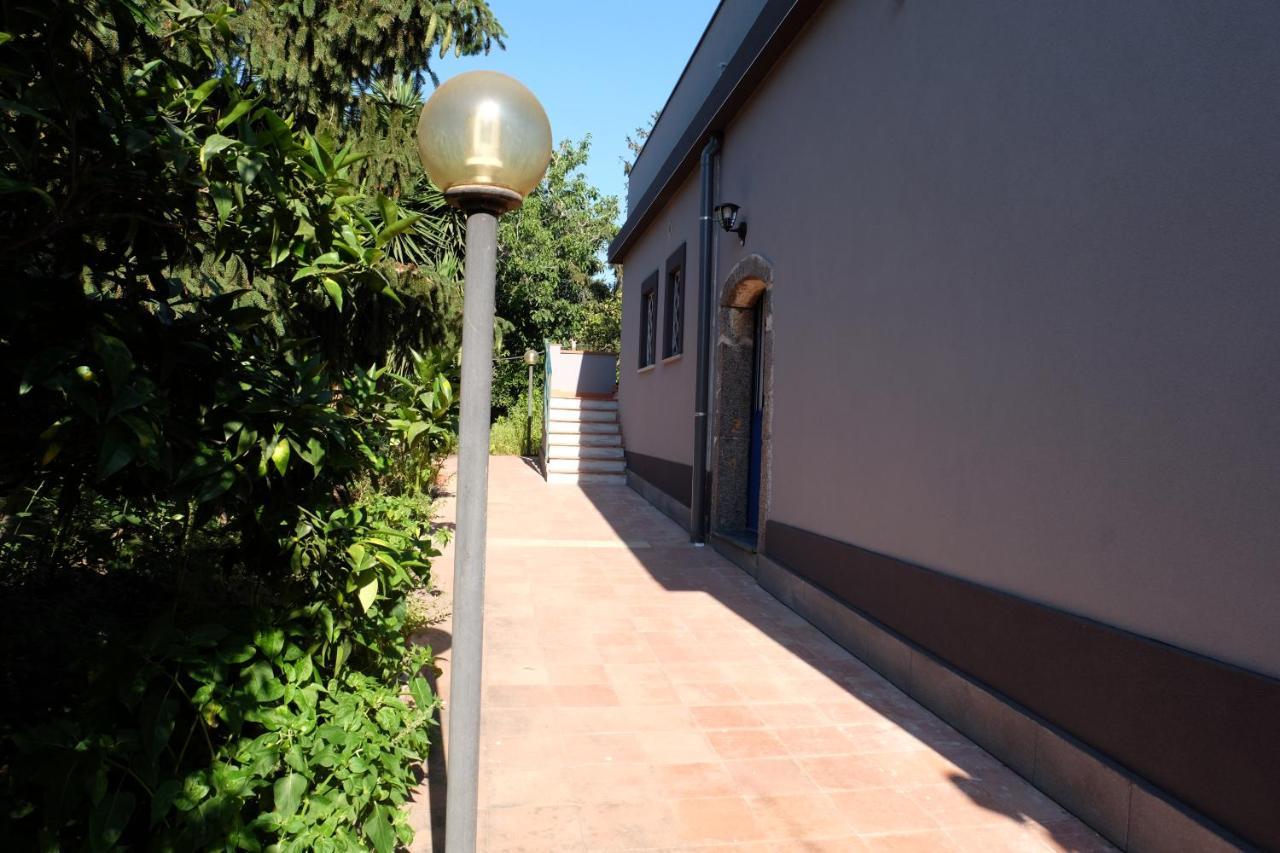 B&B Casanera Riposto ภายนอก รูปภาพ