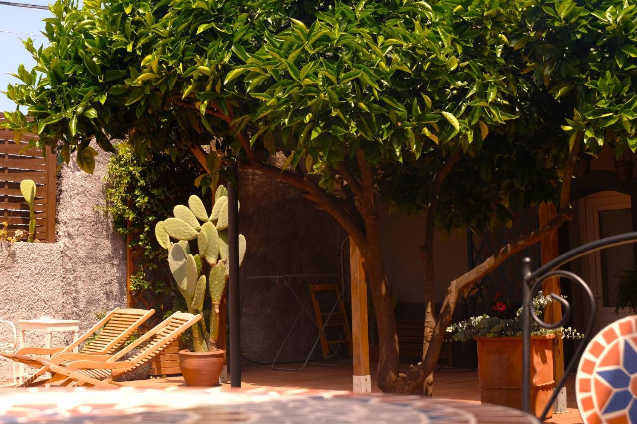 B&B Casanera Riposto ภายนอก รูปภาพ